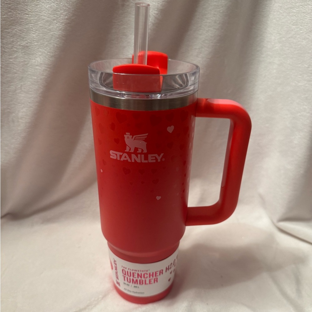 New Adorable Valentine’s  Day Stanleys 30 oz